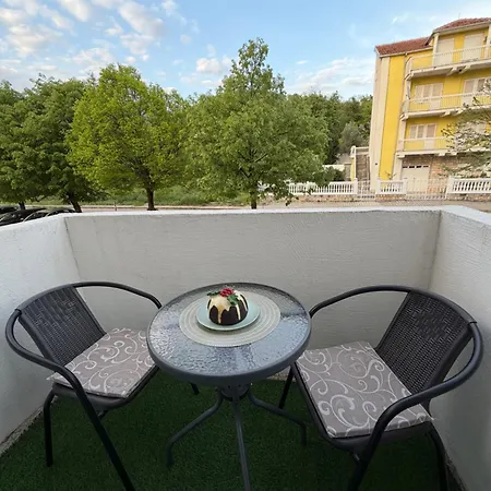 Apartamento Visnja *